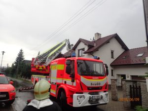 Požár střechy rodinného domu FM